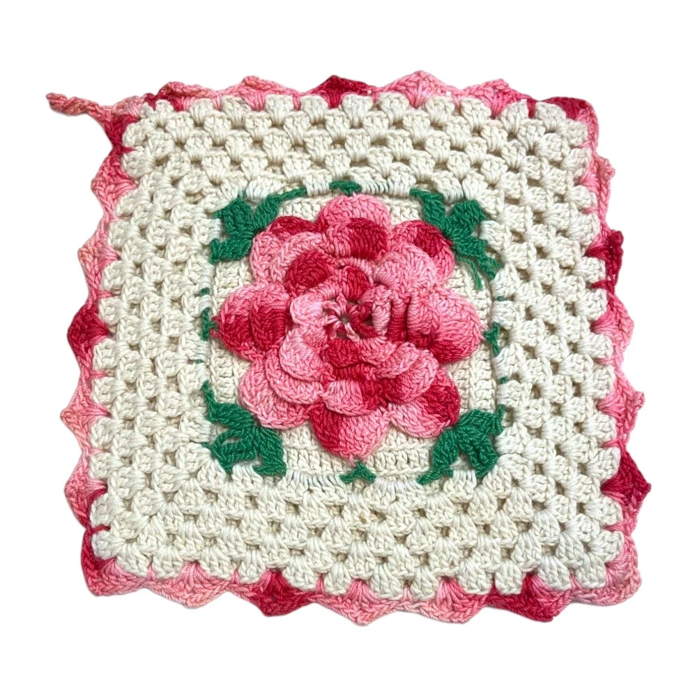 40's Vintage 3D Crochet Rose Potholders Set Cottagecore Grannycore Hot Pads